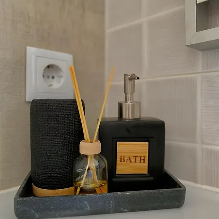 Casinha Dos Carris 度假居 *