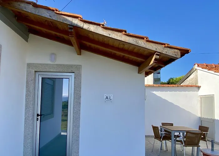 Casinha Dos Carris * 발렌사